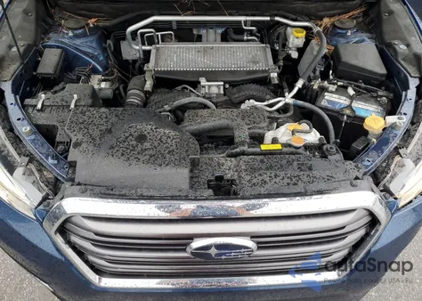 2019 Subaru Ascent Premium из США, поврежденный, VIN 4S4WMAFD2K3451717